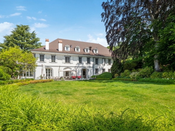 Propriété d’exception et de prestige (entièrement rénovée)